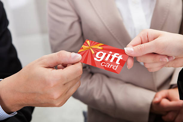 Can Employers Give Gift Cards to Employees: A Practical Guide