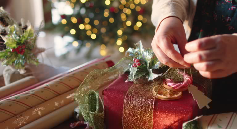 Christmas Gift Ideas for Women 2025 – For the Cozy & Comfort-Loving Woman