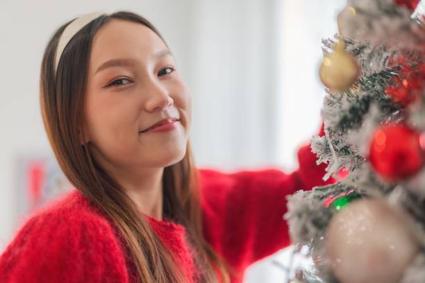 Christmas Gifts for Women in Their 20s 2025: Thoughtful Ideas She’ll Love